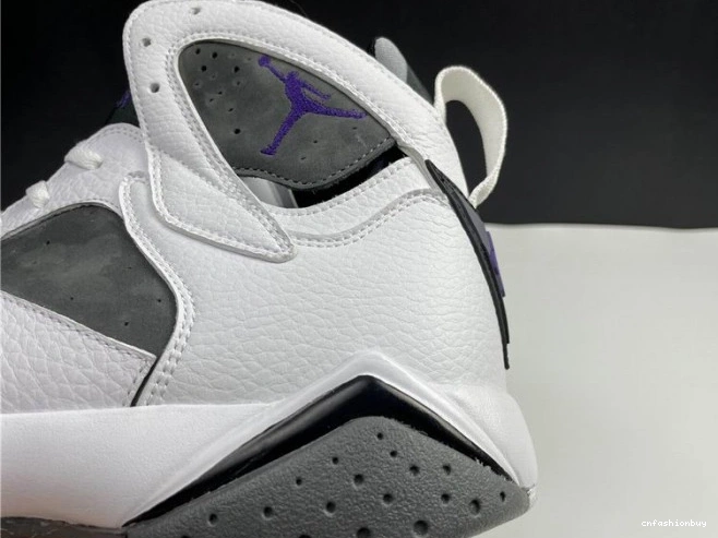 (2021) Retro Jordan Flint CU9307-100 7 0809